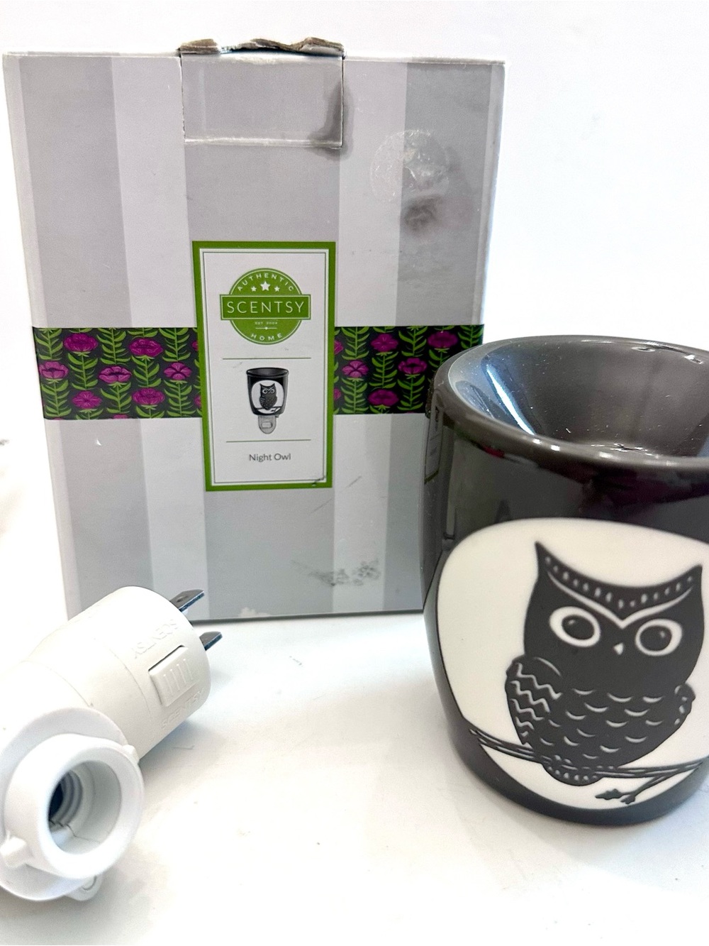 Scentsy Gray Night Owl Ceramic Wax Warmer